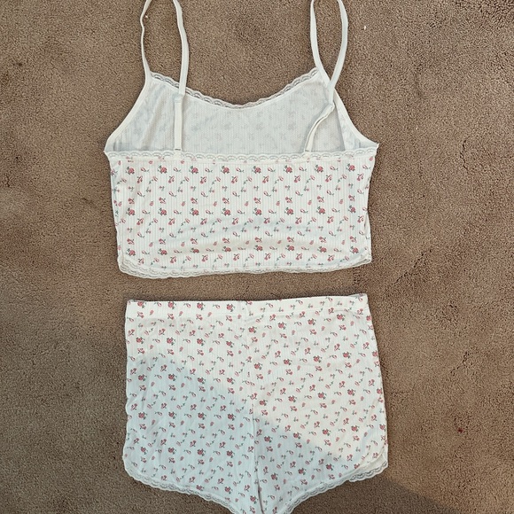 Floral Lace Trim Sleepwear Set - Picture 2 of 2